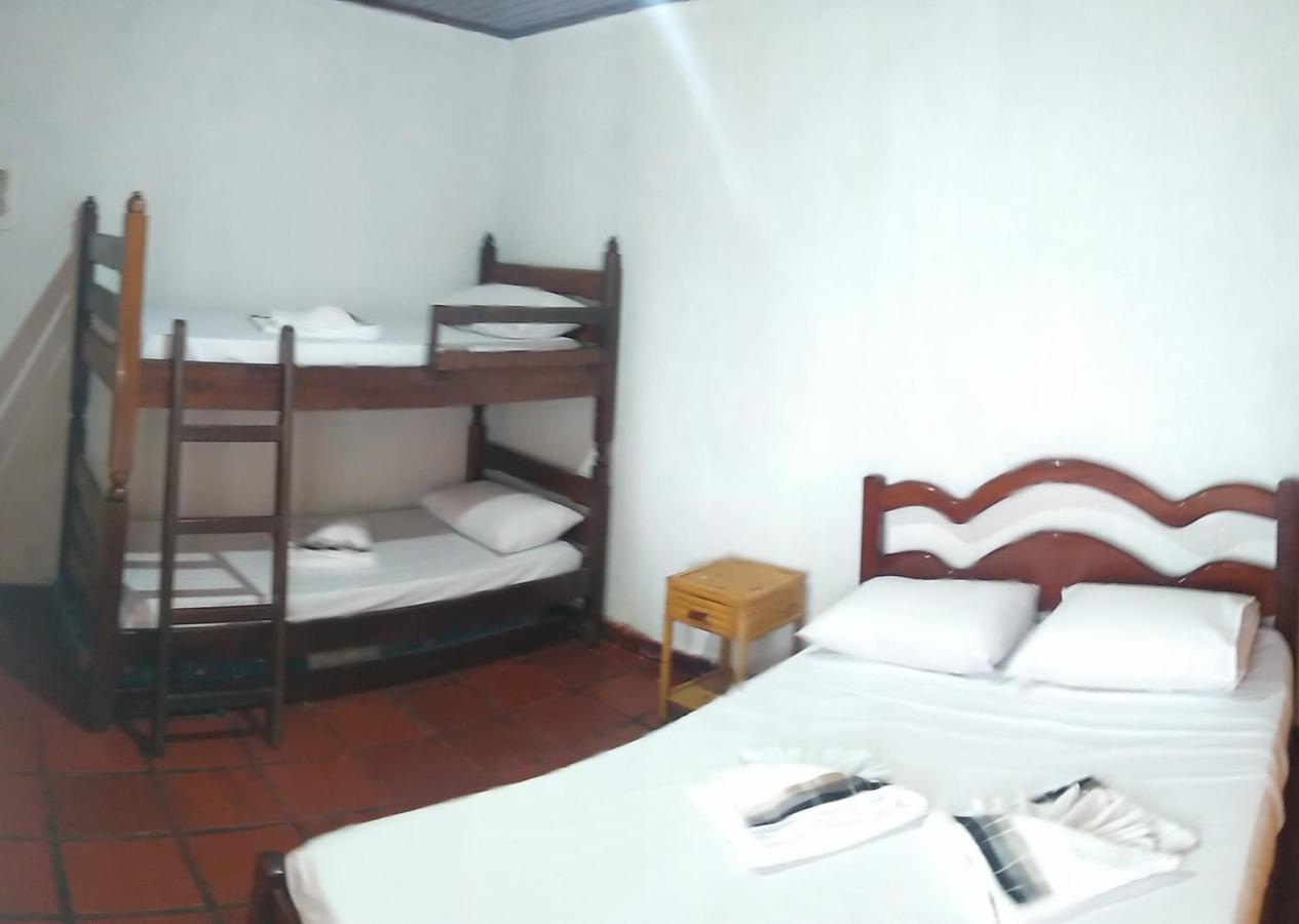 Pousada Ramos Na Areia Hotel Itanhaem Bagian luar foto